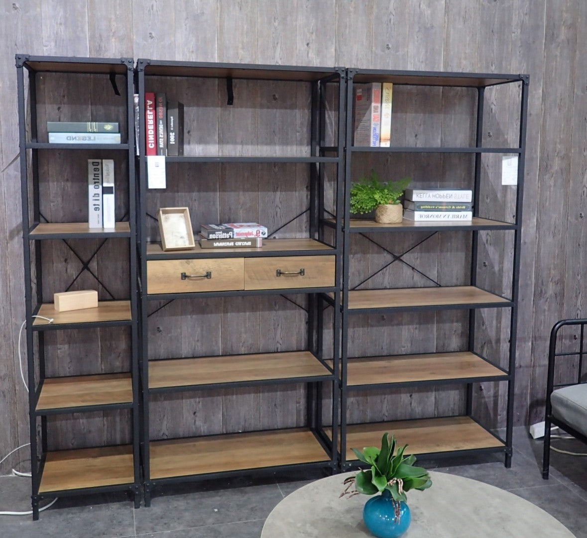 Reading Bookcases from
