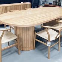 Carson 2250 Dining Table